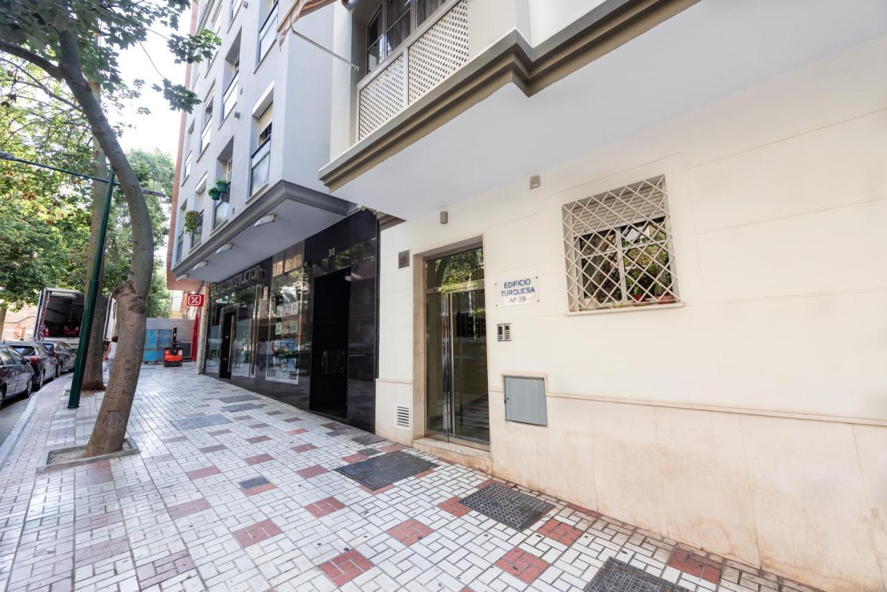 Apartamento Ferrandiz Малага Екстериор снимка