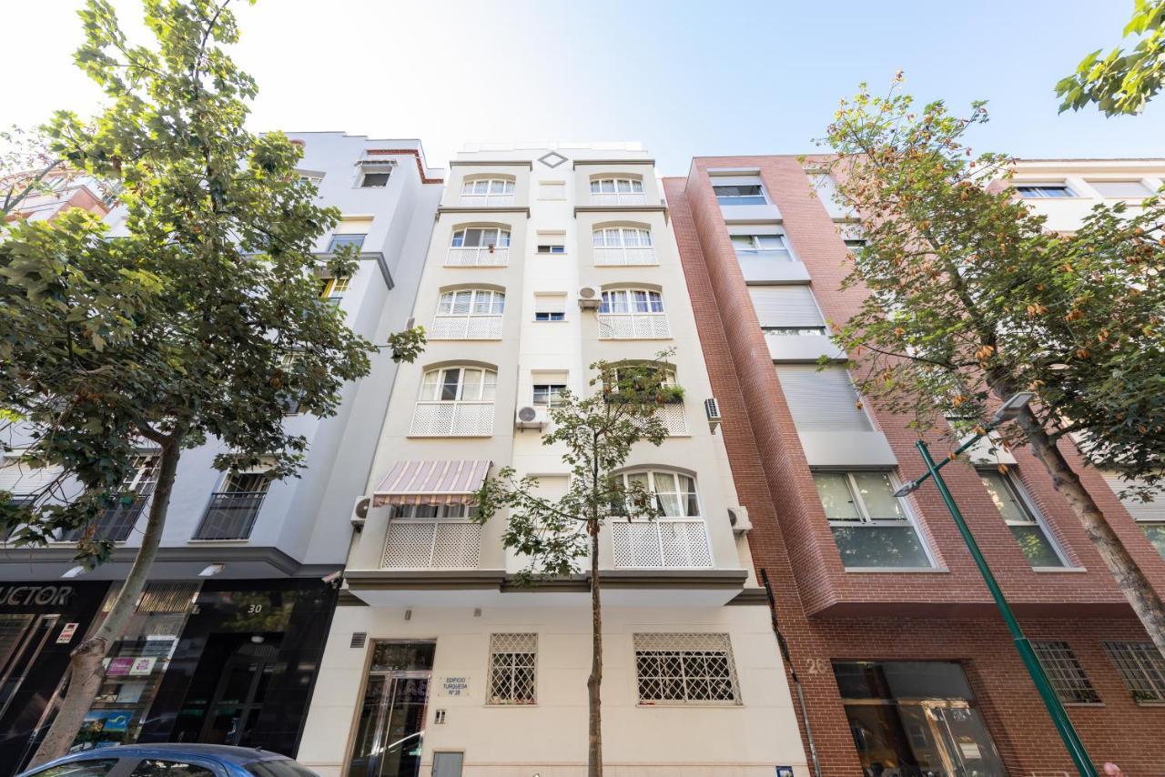 Apartamento Ferrandiz Малага Екстериор снимка